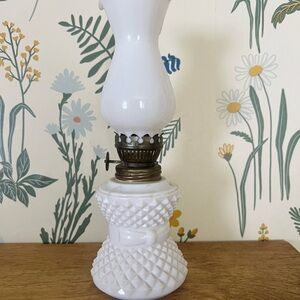 💖 Vintage Mini Milk Glass Oil Lamp